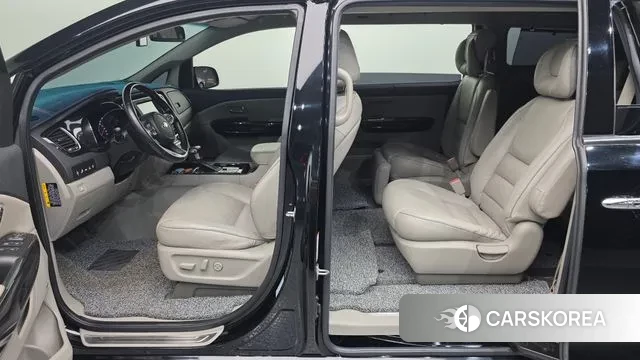 Kia The New Carnival id 3489283 из Кореи 8