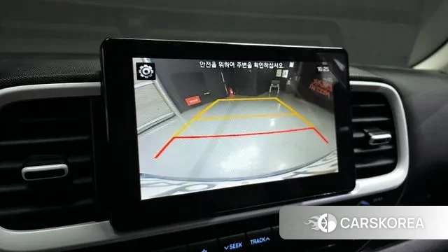 Hyundai Venue id 3778733 из Кореи 8