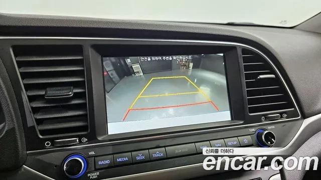 Hyundai Avante AD id 2908035 из Кореи 8