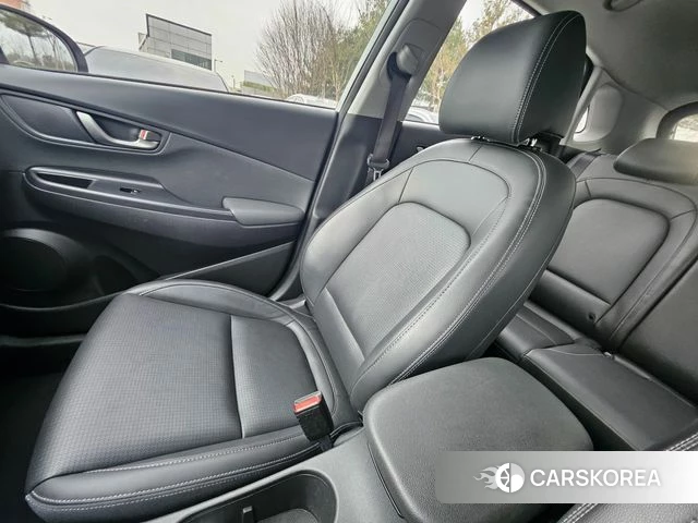 Hyundai Kona id 3861632 из Кореи 8