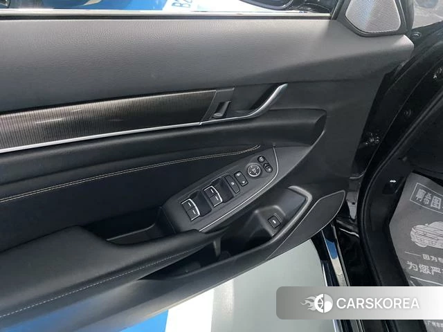 Honda Accord id 4367547 из Китая 8