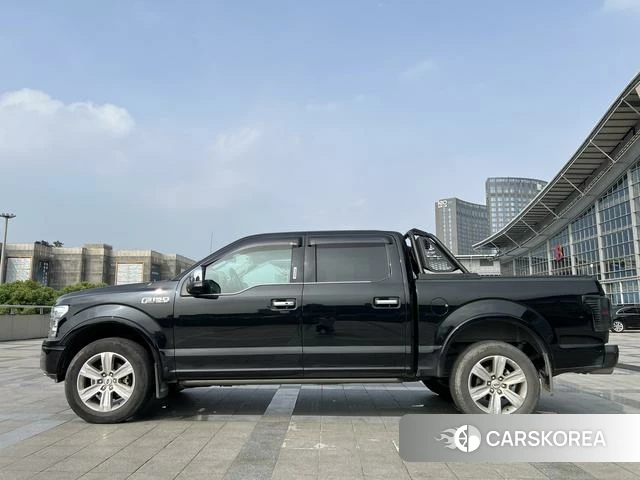 Ford F-150 id 4394075 из Китая 8