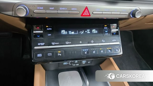Hyundai Grandeur Hybrid (GN7) id 4863439 из Кореи 8