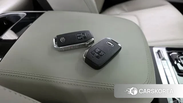 Kia Carnival 4th generation id 3713069 из Кореи 8