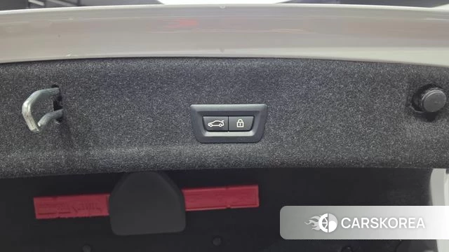 BMW 3 Series (G20) id 4624137 из Кореи 8