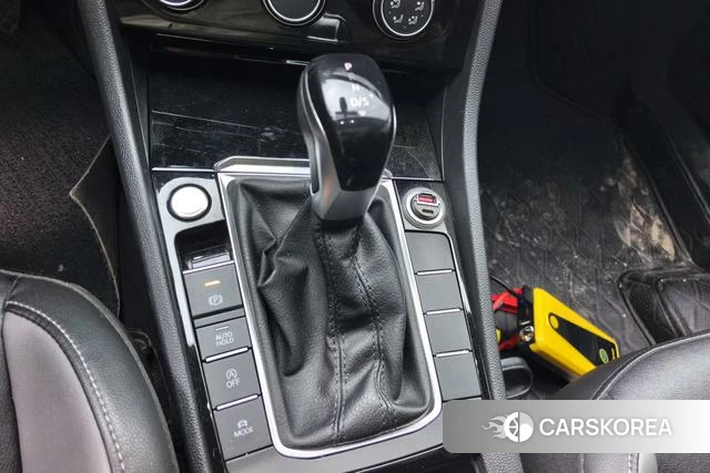 Volkswagen Sagitar id 4333913 из Китая 8