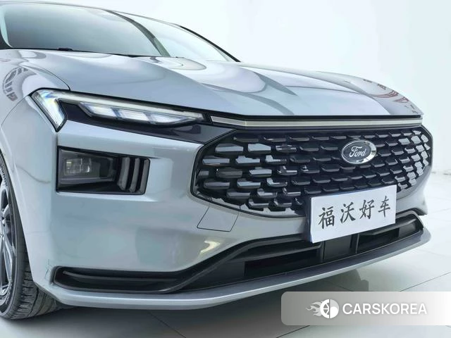Ford Mondeo id 4374491 из Китая 8