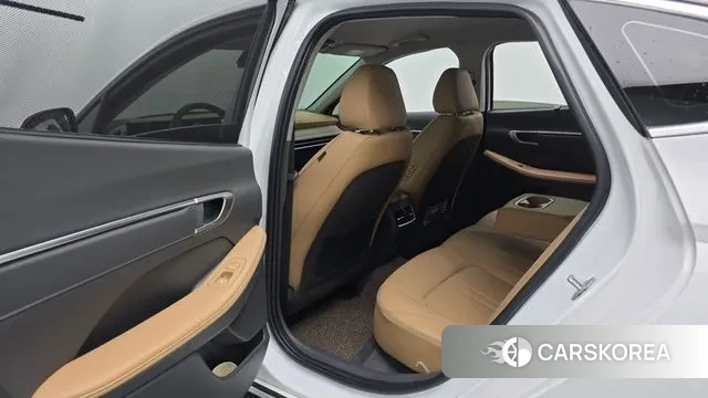 Hyundai Sonata D Edge (DN8) id 3502364 из Кореи 8