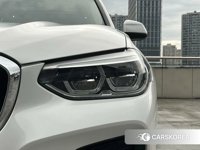 BMW X3 id 4299736 из Китая 8