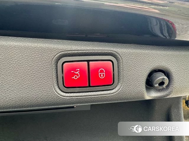 Mercedes-Benz E-class id 4272221 из Китая 8