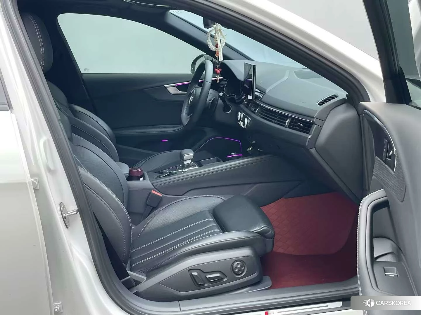 Audi A4L id 4455798 из Китая 8