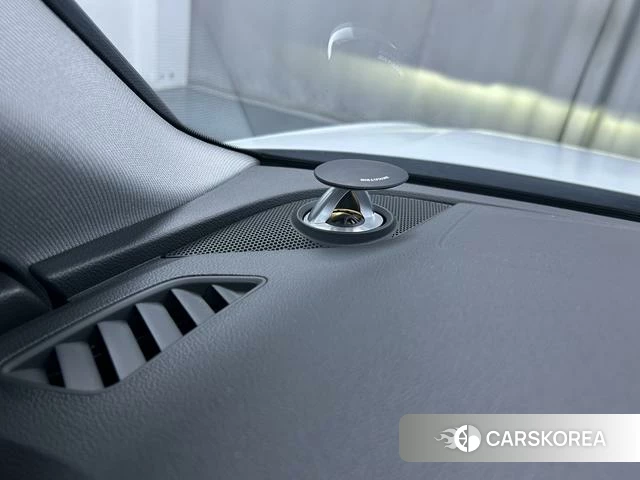 Audi A4L id 4353292 из Китая 8
