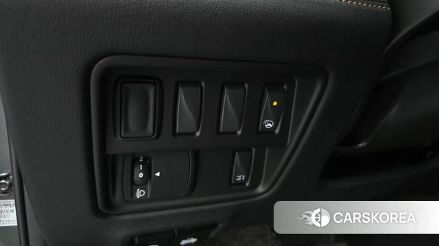 Renault Korea (Samsung) The New QM6 id 4950999 из Кореи 8