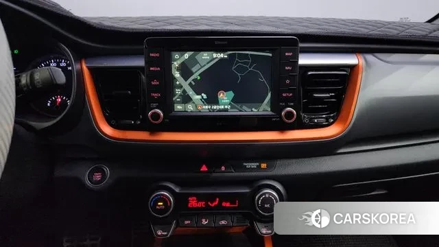 Kia Stonic id 3368616 из Кореи 8