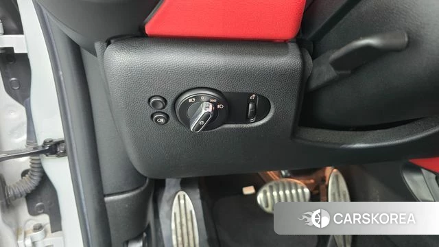 Mini Cooper S Convertible id 3955280 из Кореи 8