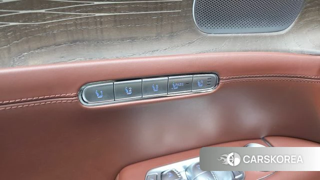 Genesis G90 (RS4) id 3877968 из Кореи 8