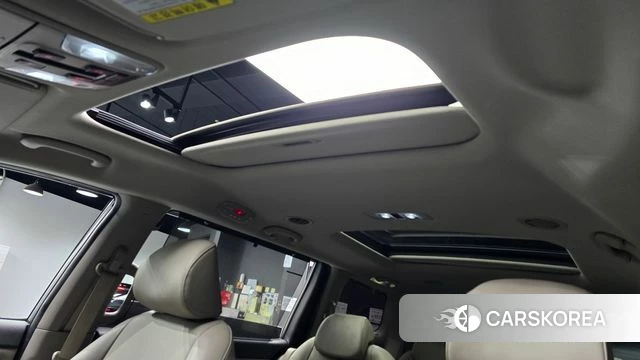 Kia The New Carnival id 4371915 из Кореи 8