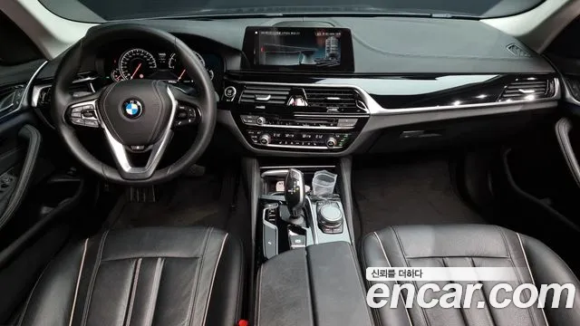 BMW 5 Series (G30) id 2629442 из Кореи 8