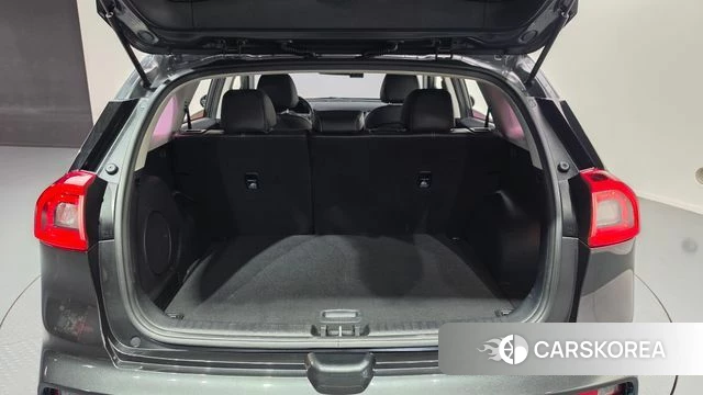 Kia Niro EV id 4683539 из Кореи 8