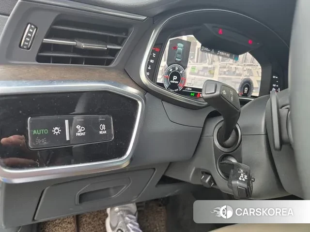 Audi A7 (4K) id 3356158 из Кореи 8