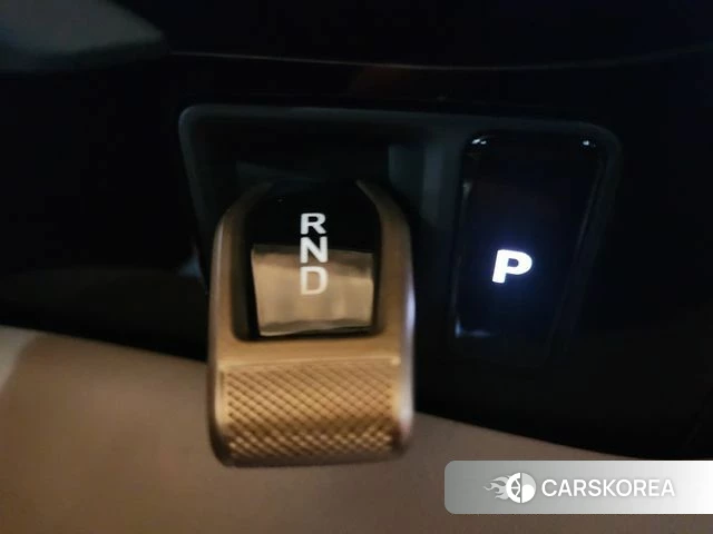 Porsche Taycan id 3786040 из Кореи 8