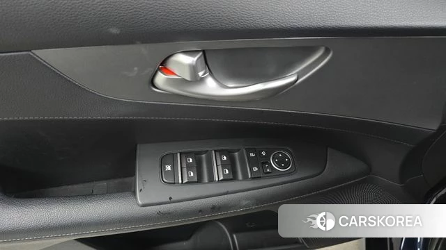 Kia Come New K3 id 4490763 из Кореи 8