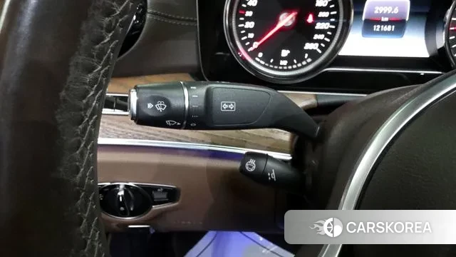 Mercedes-Benz E-Class W213 id 3033588 из Кореи 8