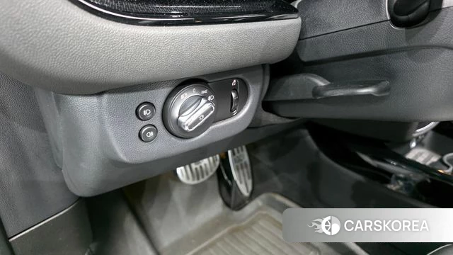 Mini Cooper Clubman id 4331359 из Кореи 8