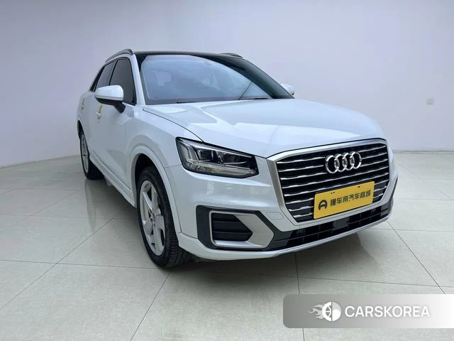 Audi Q2L id 3869616 из Китая 8