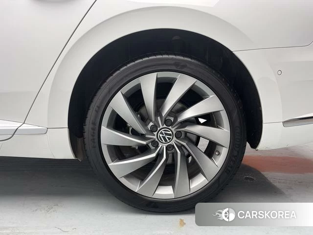 Volkswagen CC id 4299697 из Китая 8