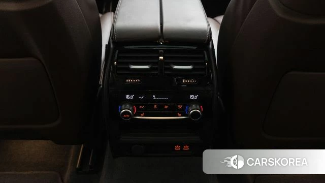 BMW 6 Series GT (G32) id 3910068 из Кореи 8