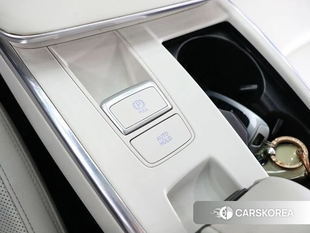 Hyundai The New Grandeur IG Hybrid id 4382364 из Кореи 8