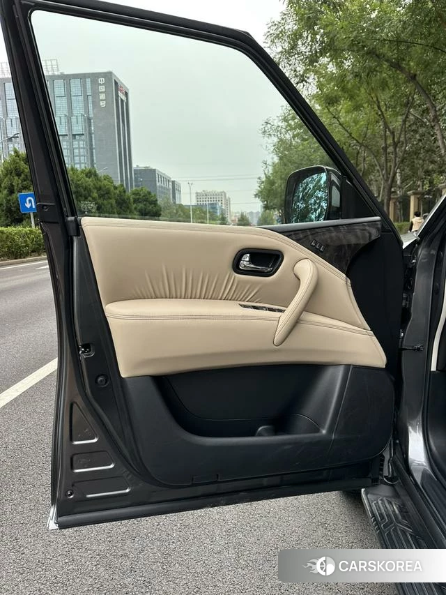 Nissan Toure id 4272187 из Китая 8