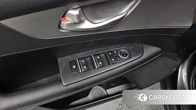 Kia Come New K3 id 3557431 из Кореи 8