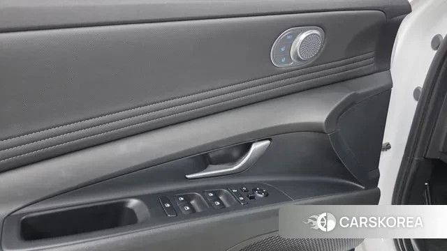 Hyundai Avante (CN7) id 3690659 из Кореи 8