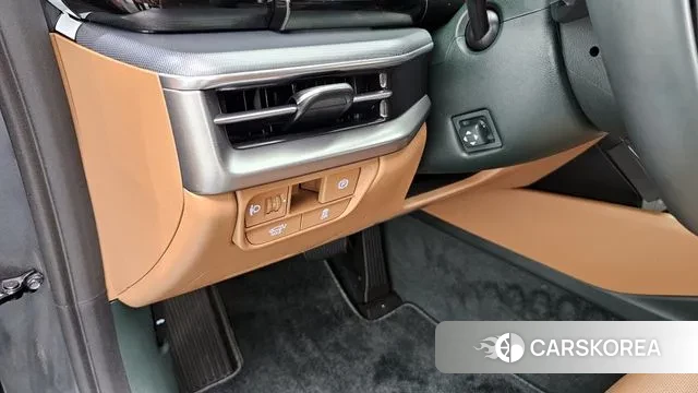 Hyundai Grandeur (GN7) id 3058368 из Кореи 8