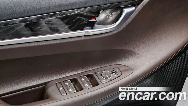 Hyundai Grandeur IG id 2803237 из Кореи 8