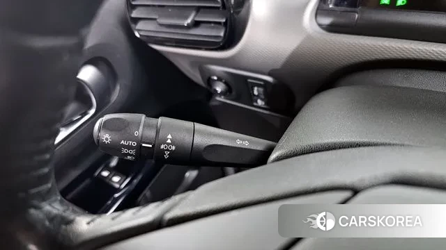 Citroen / DS C4 Cactus id 3728063 из Кореи 8