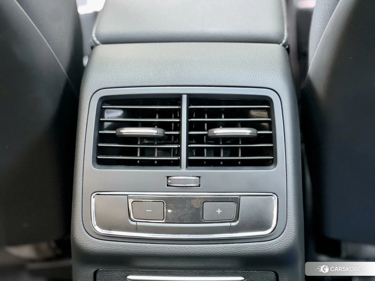 Audi A4L id 4515191 из Китая 8