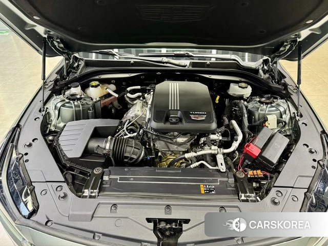 Cadillac CT5 id 3902029 из Китая 8