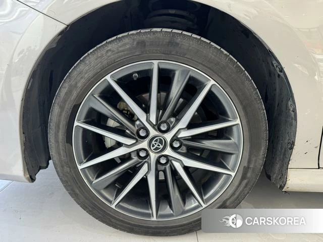 Toyota Camry id 4298501 из Китая 8