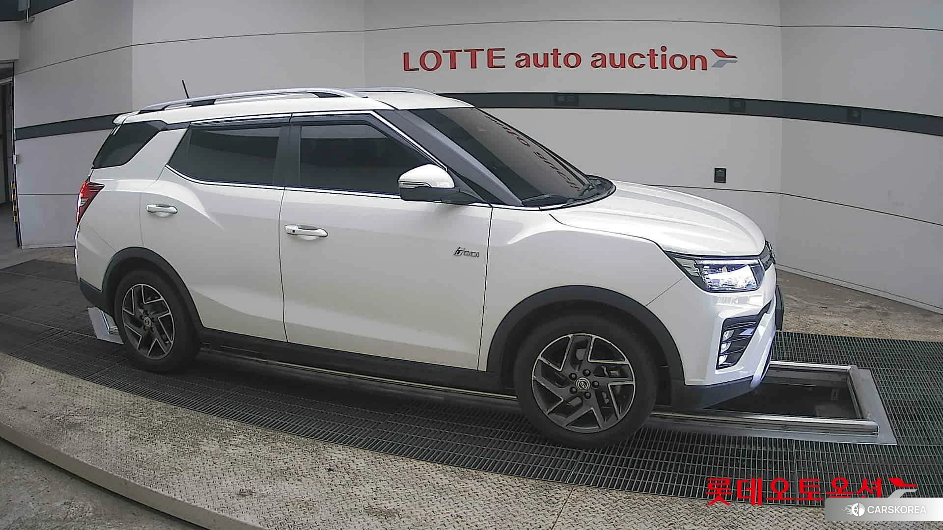 SsangYong Tivoli Air id 3882195 из Кореи 8