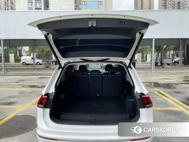 Volkswagen Tiguan L id 4366008 из Китая 8
