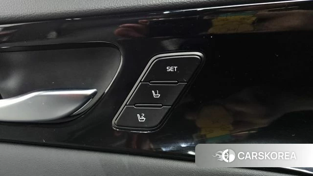 Kia K7 Premier Hybrid id 4377557 из Кореи 8
