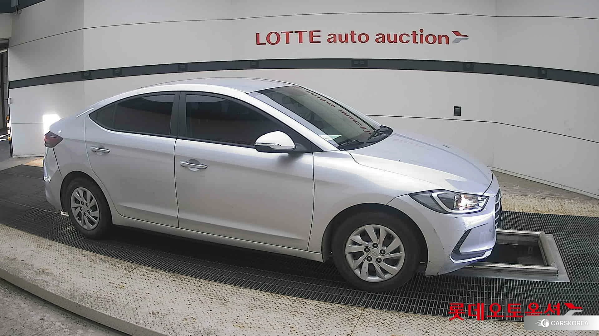 Hyundai Avante id 4504398 из Кореи 8