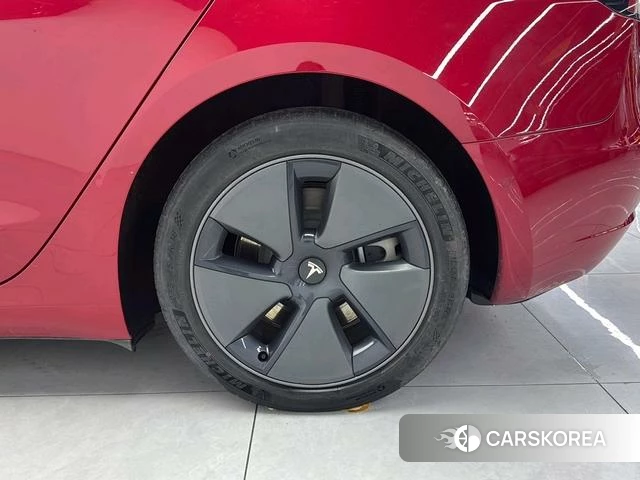 Tesla Model 3 id 4211502 из Китая 8