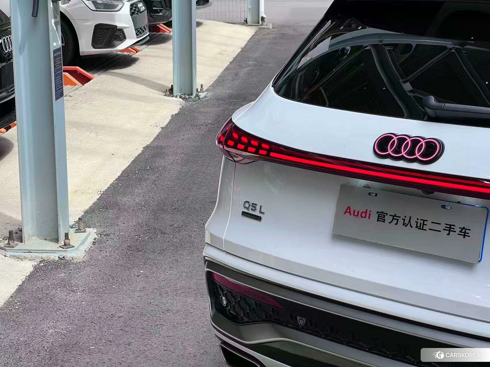 Audi Q5L id 4487443 из Китая 8