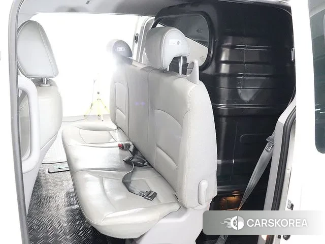 Hyundai The New Grand Starex id 3737325 из Кореи 8