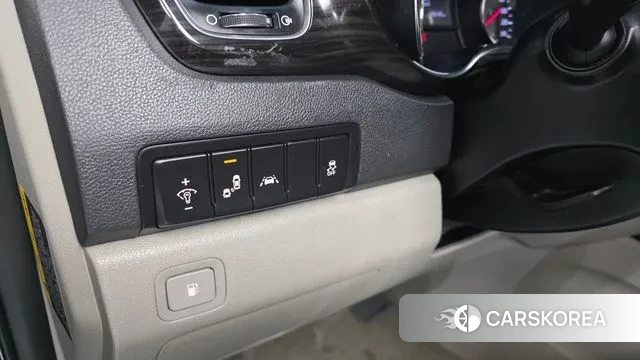 Kia The New Carnival id 3682423 из Кореи 8