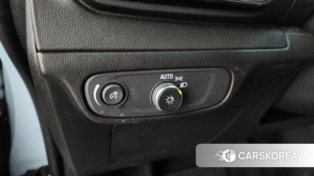 Chevrolet (GM Daewoo) New Bolt EV id 3940830 из Кореи 8